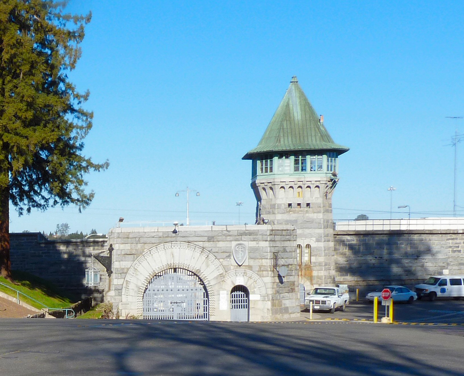 Folsom State Prison east gate and guard tower